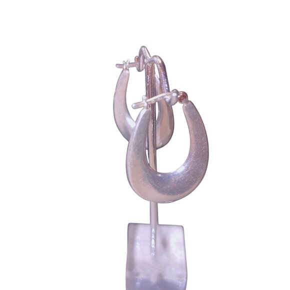 Sterling Silver Teardrop Hoop Earrings Vintage Polished Elegant Design Hinged - Picture 10 of 15